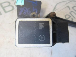 Датчик положения кузова, ориг. номер A0105427717, Mercedes A W169 2004-2008