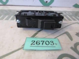 Кнопка центрального замка, ориг. номер A2048706310, Mercedes C W204 2007-2011