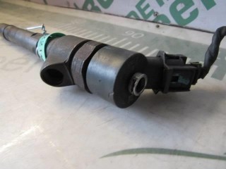 Форсунка топливная, ориг. номер 0445110, 3380027400, Kia Carens 2006-2012