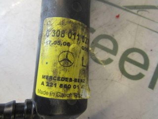 Форсунка омывателя фары, ориг. номер A2218600147, Mercedes CL W216 рестайлинг 2006-2010