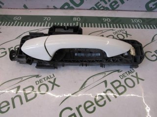 Ручка двери задней наружная левая, ориг. номер A2047602134, Mercedes C W204 2007-2011