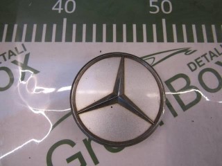 Колпачок литого диска, ориг. номер A2204000125, Mercedes GLA X156