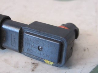Датчик давления наддува, ориг. номер A0081534428, Mercedes C W204 2011-2015