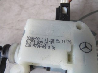 Активатор замка крышки топливного бака, ориг. номер A2518200197, Mercedes CL W216 2006-2010