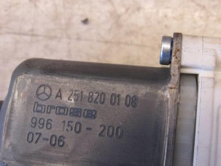 Моторчик стеклоподъемника, ориг. номер A2518200108, Mercedes GL X164 2006-2009