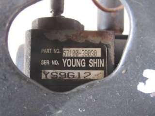 Насос гидроусилителя руля, ориг. номер 57100-39030, Hyundai Santa Fe (SM) 2000-2004