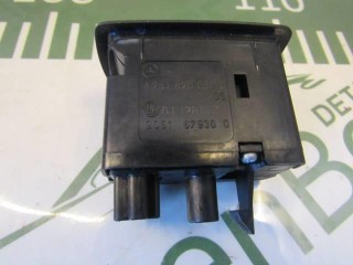 Кнопка стеклоподъемника, ориг. номер A2518200510, Mercedes R W251