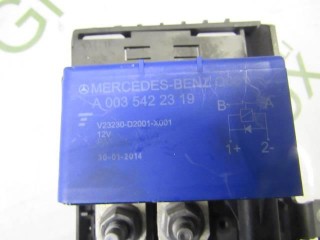 Блок предохранителей, ориг. номер A2465400950, Mercedes GLA X156 2013-2017