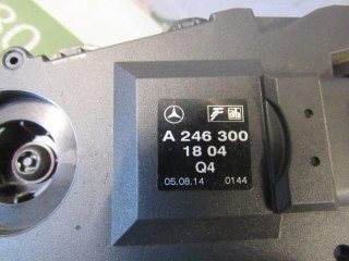 Педаль газа, ориг. номер A2463001804, Mercedes CLA C117