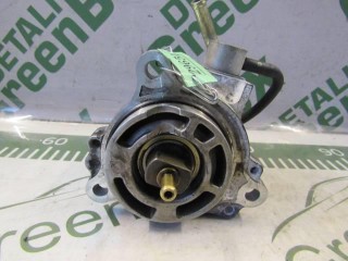 Насос вакуумный, ориг. номер X2T58171, RF2A18G00A, Mazda 323 (BJ) 1998-2001
