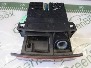 Пепельница передняя, ориг. номер A1648100130, Mercedes ML W164 2005-2008
