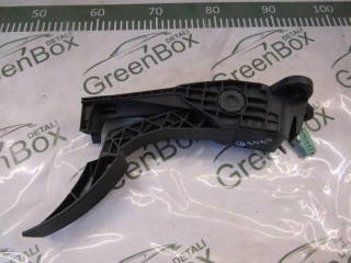 Педаль газа, ориг. номер A1643000504, Mercedes R W251