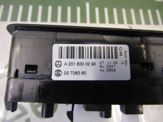 Блок управления стеклоподъемниками, ориг. номер A2518300290, Mercedes R W251