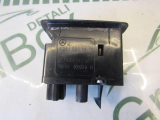Кнопка стеклоподъемника, ориг. номер A2518200510, Mercedes A W169 2008-2012