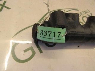 Датчик давления топлива, ориг. номер 8945812020, Toyota Previa 2000-2003