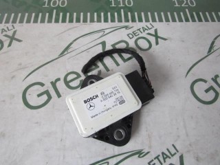 Датчик ускорения, ориг. номер A0055422618, Mercedes C W204 2007-2011