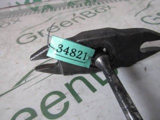 Скоба (кронштейн) крепления форсунки, Mazda 626 (GF) 1997-1999