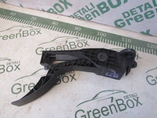 Педаль газа, ориг. номер A1643000504, Mercedes R W251