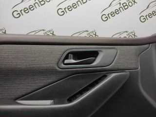Обшивка двери передней левой (дверная карта), ориг. номер 809116RR0A, Nissan Rogue 2020-2024