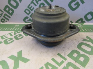 Опора двигателя передняя, ориг. номер A2512403217, Mercedes ML W164 2008-2011