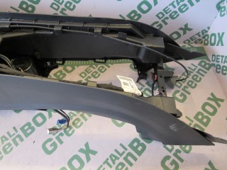 Подлокотник, ориг. номер A1766801300, Mercedes A W176 2012-2015
