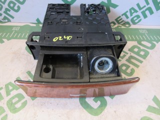 Пепельница передняя, ориг. номер A1648100130, Mercedes ML W164 2005-2008