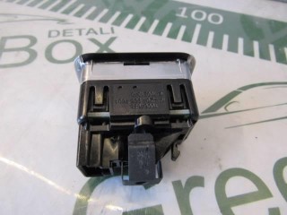 Кнопка стеклоподъемника, ориг. номер A2049057601, Mercedes GLK X204 2008-2012