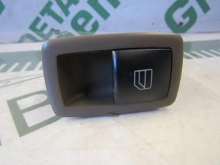 Кнопка стеклоподъемника, ориг. номер A2518200510, Mercedes A W169 2004-2008