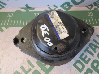 Опора двигателя передняя, ориг. номер A2512403217, Mercedes ML W164 2005-2008