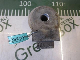 Кронштейн редуктора, ориг. номер A2043500215, Mercedes E C207 2009-2013