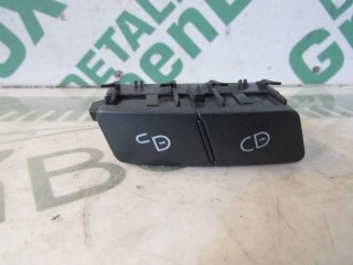 Кнопка центрального замка, ориг. номер A2048706410, Mercedes C W204 2007-2011