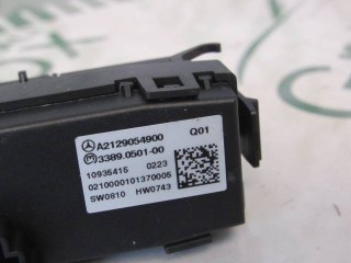 Кнопка (выключатель), ориг. номер A2129054900, Mercedes CLS W218 1 поколение 2010-2014
