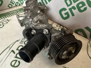 Помпа, ориг. номер A2702000601, Mercedes GLA X156 2013-2017