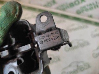 Замок капота, ориг. номер A2198800160, Mercedes E W211 2006-2009