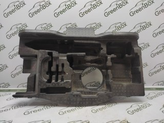 Ящик для инструментов Mercedes GL X164 [рестайлинг] 2009-2012, левый руль, A1648993114