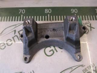 Кронштейн КПП, A2112420340, Mercedes-Benz C W204