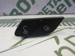Кнопка центрального замка Mercedes R W251 2010-2017, внедорожник 5 дв., левый руль, A2518201010