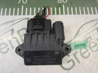 Блок управления свечами накала Mercedes E W211 2006-2009, A6429005801