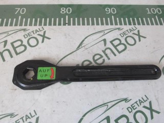Домкрат Mercedes B W246, A4145810049