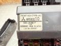 MR583210 блок реле и предохранителей Mitsubishi Pajero 3 поколение 2002г. - фото №4