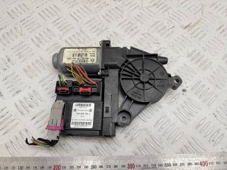моторчик стеклоподъемника передний левый, ориг. номер 1K0959793J, 1T0959701D, Volkswagen Caddy 3 поколение 2004-2010