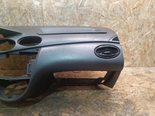 панель передняя салона (торпедо), Ford Focus 1 поколение [рестайлинг] 2001-2005