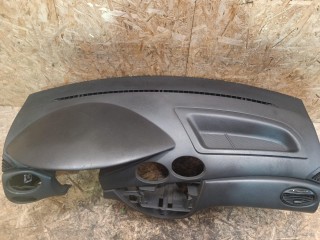 панель передняя салона (торпедо), Ford Focus 1 поколение [рестайлинг] 2001-2005
