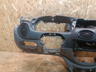 панель передняя салона (торпедо), Renault Scenic 1 поколение 1996-1999
