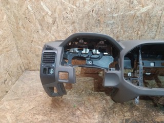 панель передняя салона (торпедо), Mitsubishi Pajero 3 поколение 1999-2003