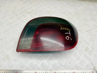 Фонарь задний правый Toyota Yaris 1 поколение XP10 1999-2003