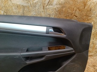 обшивка двери (комплект), Opel Astra H 2004-2007