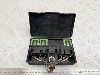 Блок реле Peugeot 407 1 поколение 2004-2008