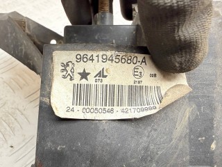 фара противотуманная левая, ориг. номер 9641945680, 42170748SX, Peugeot 407 1 поколение 2004-2008
