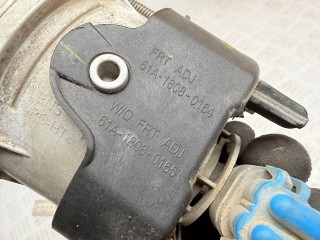 фара противотуманная правая, ориг. номер 61A18080164, 61A18080165, Chrysler Voyager 4 поколение [рестайлинг] 2004-2008